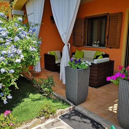 Casa Con Giardino Villa Olbia Kültér fotó