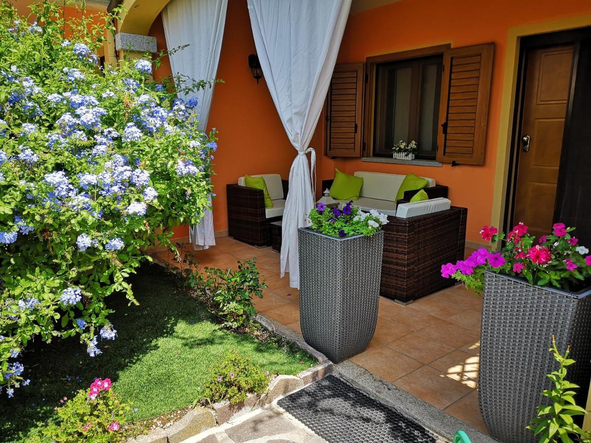 Casa Con Giardino Villa Olbia Kültér fotó