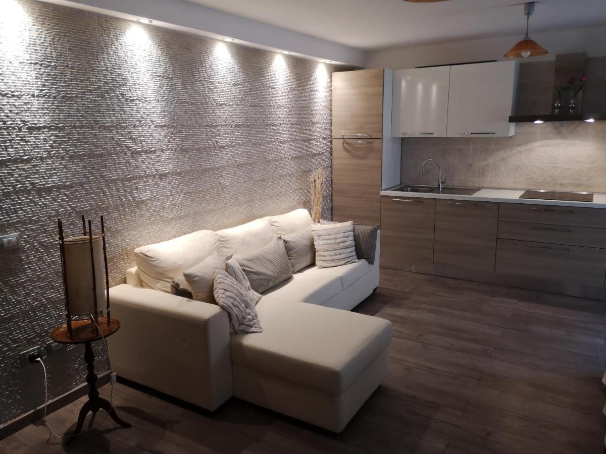 Casa Con Giardino Villa Olbia Kültér fotó