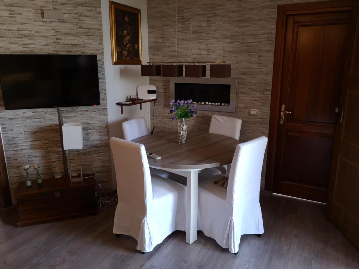 Casa Con Giardino Villa Olbia Kültér fotó