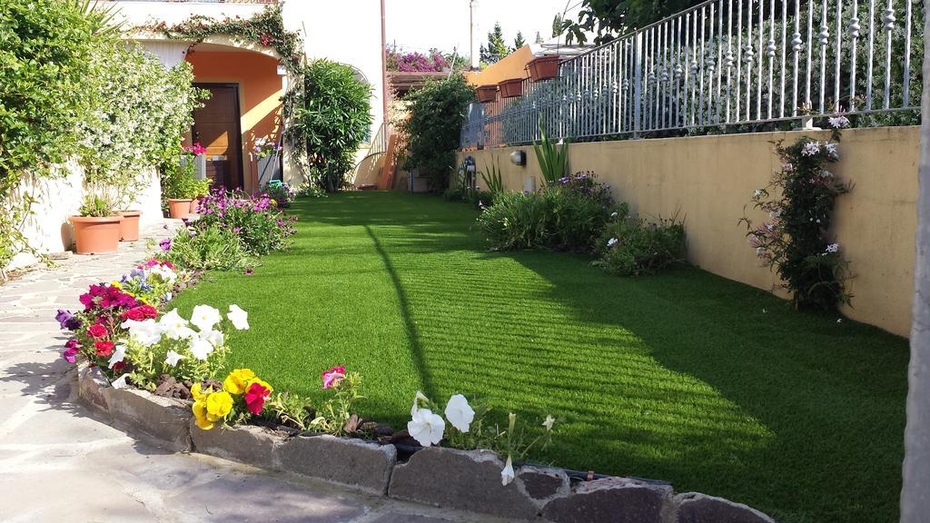 Casa Con Giardino Villa Olbia Kültér fotó